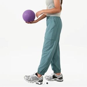 Athleta Girl Run Free Cargo Jogger Size 16 XXL Green Gray Blue Color
